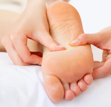 Fussreflexzonen-Massage und Therapie